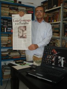 O jornalista Xico Nóbrega e reportagem temática luiz-gonzaguiana de sua autoria publicada no jornal A União, de João Pessoa (PB)