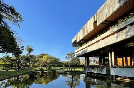 De 9 de maio a 17 de outubro, o público pode conferir obras de 11 artistas portugueses e brasileiros na Embaixada de Portugal, em Brasília