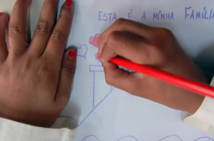  Taxa de alfabetização chega a 93% da população brasileira, revela IBGE