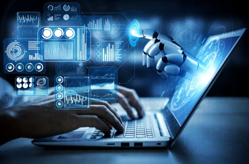 Palestra magna durante o Seminário Internacional tratou do desenvolvimento e regulação das novas tecnologias e sua relação com os criadores de conteúdo criativo; à tarde, oito painéis expandiram os debates