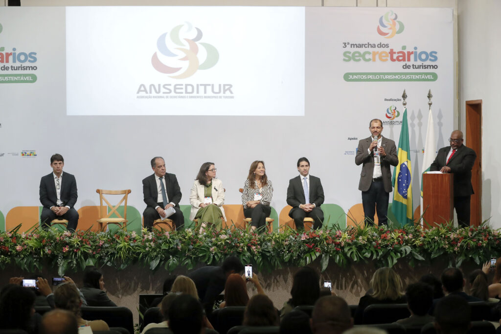 Evento anual da ANSEDITUR acontece de 1 a 3 de abril, em Brasília